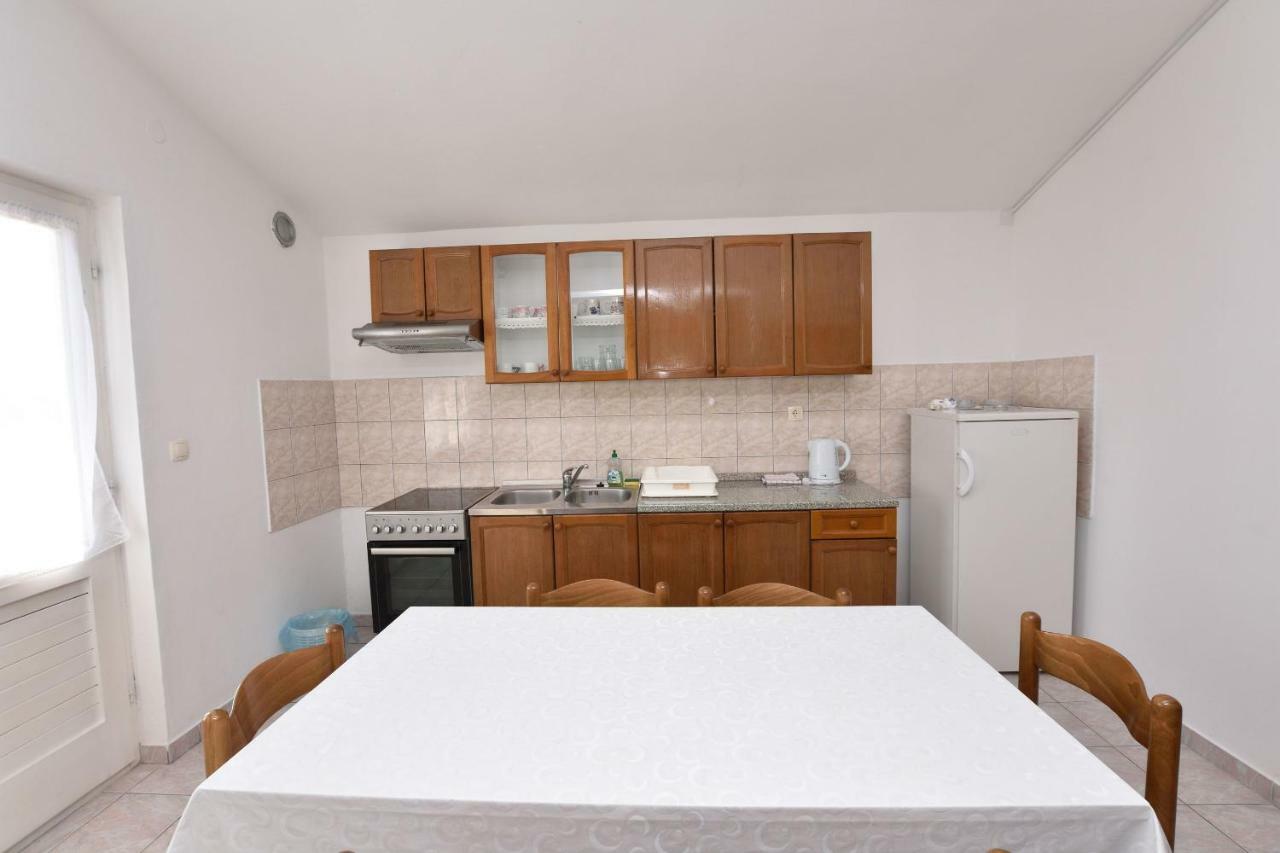 Apartment Damir Primosten Exterior photo