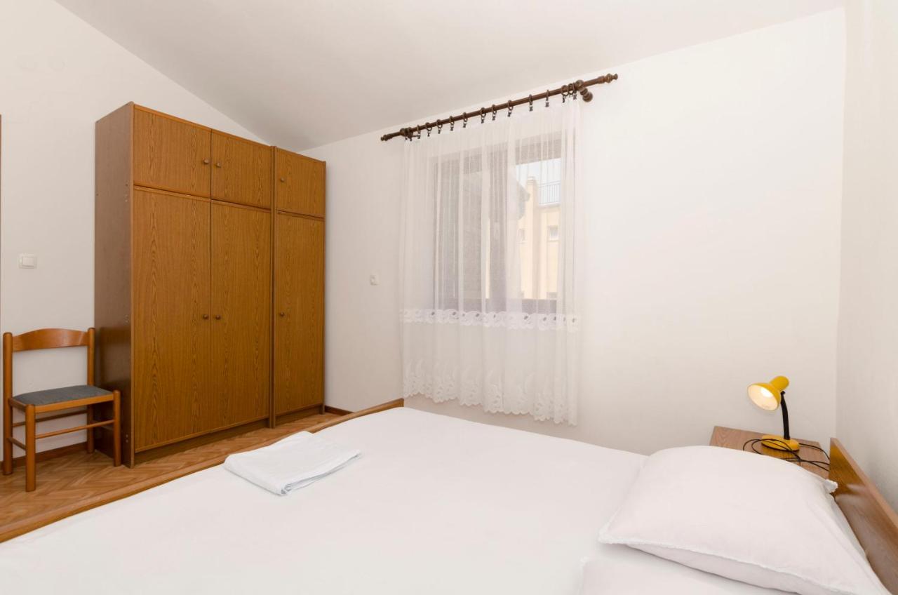Apartment Damir Primosten Exterior photo